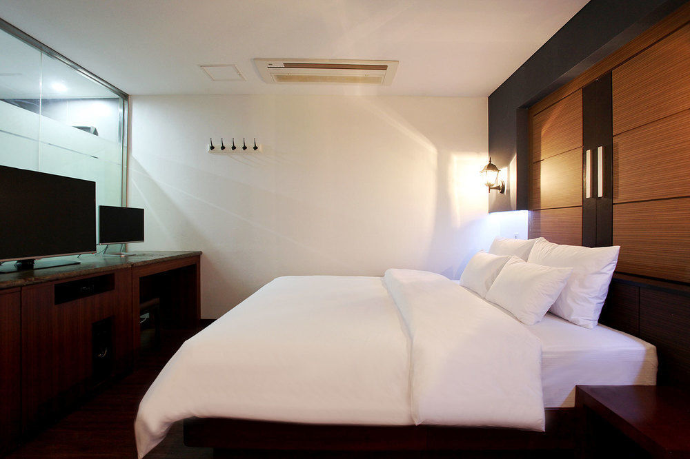 The Ace Hotel Seoul Bagian luar foto