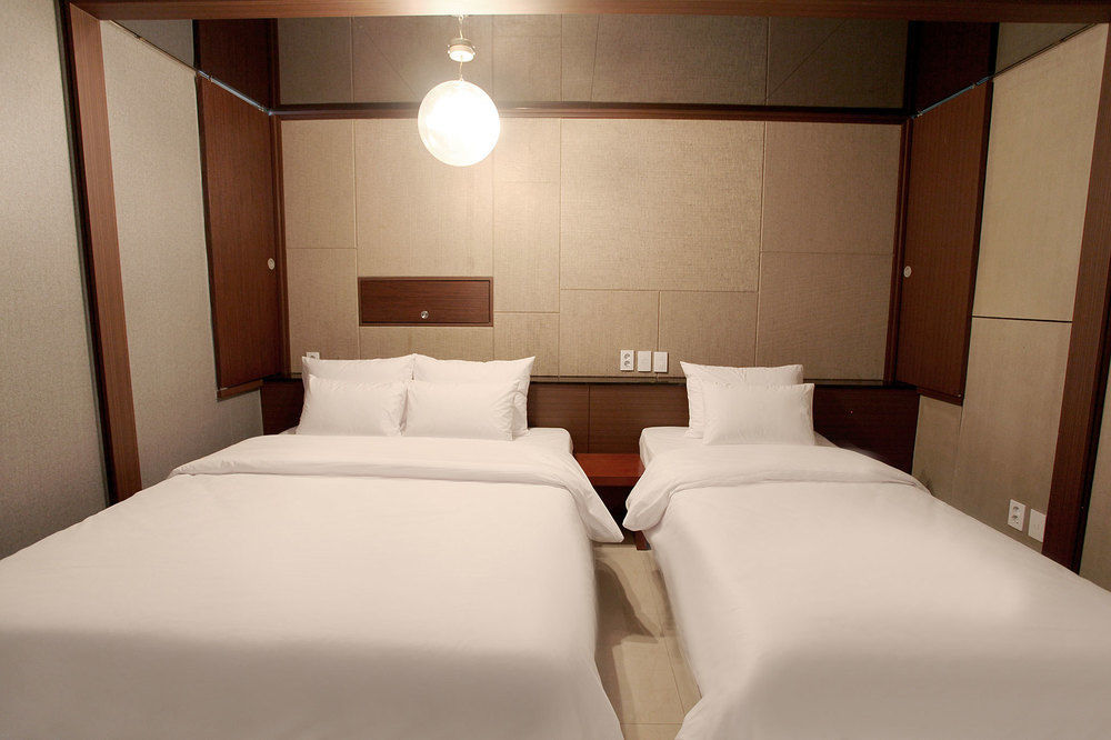 The Ace Hotel Seoul Bagian luar foto